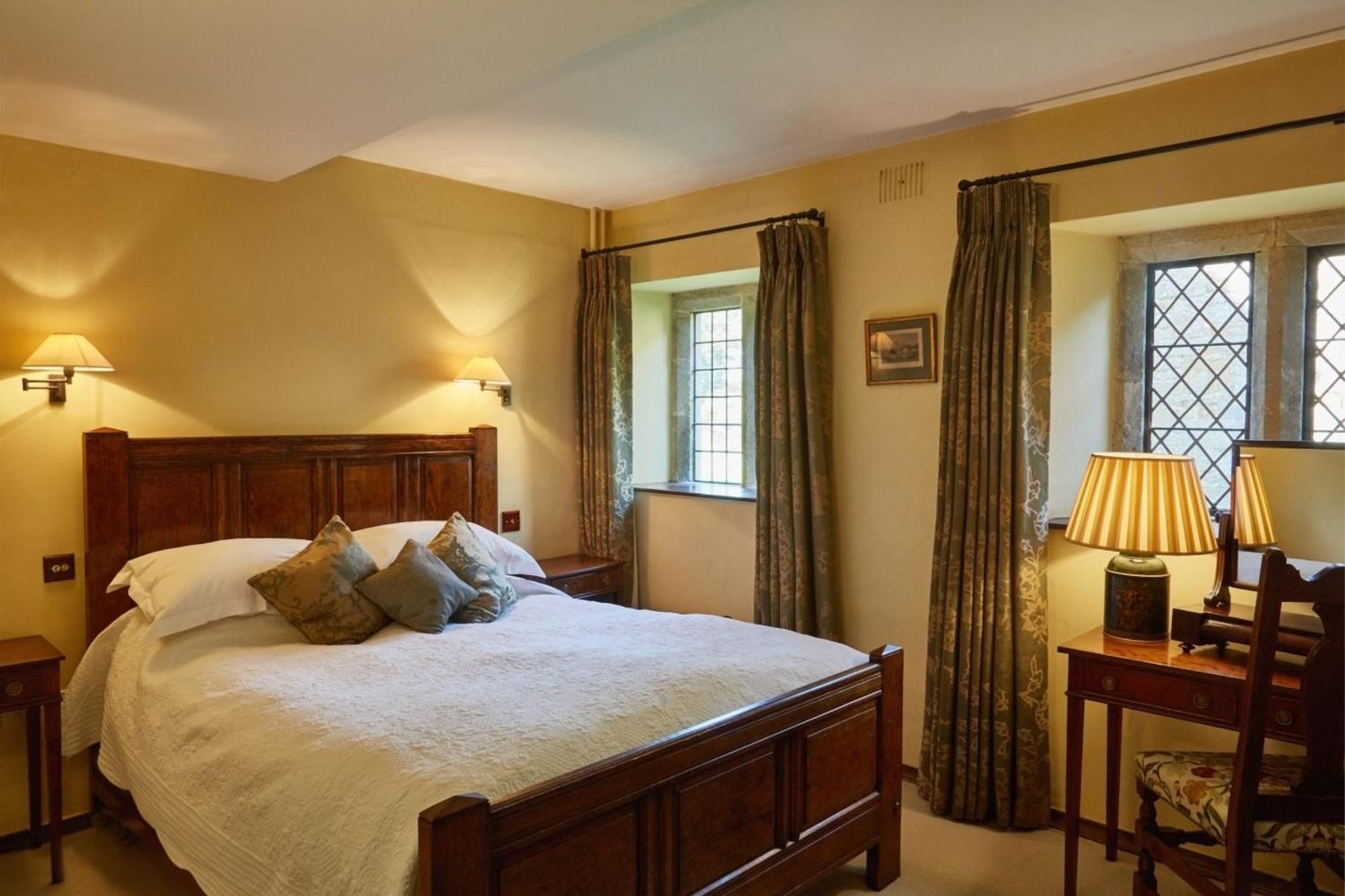 Bailiffscourt Hotel & Spa アランデル エクステリア 写真