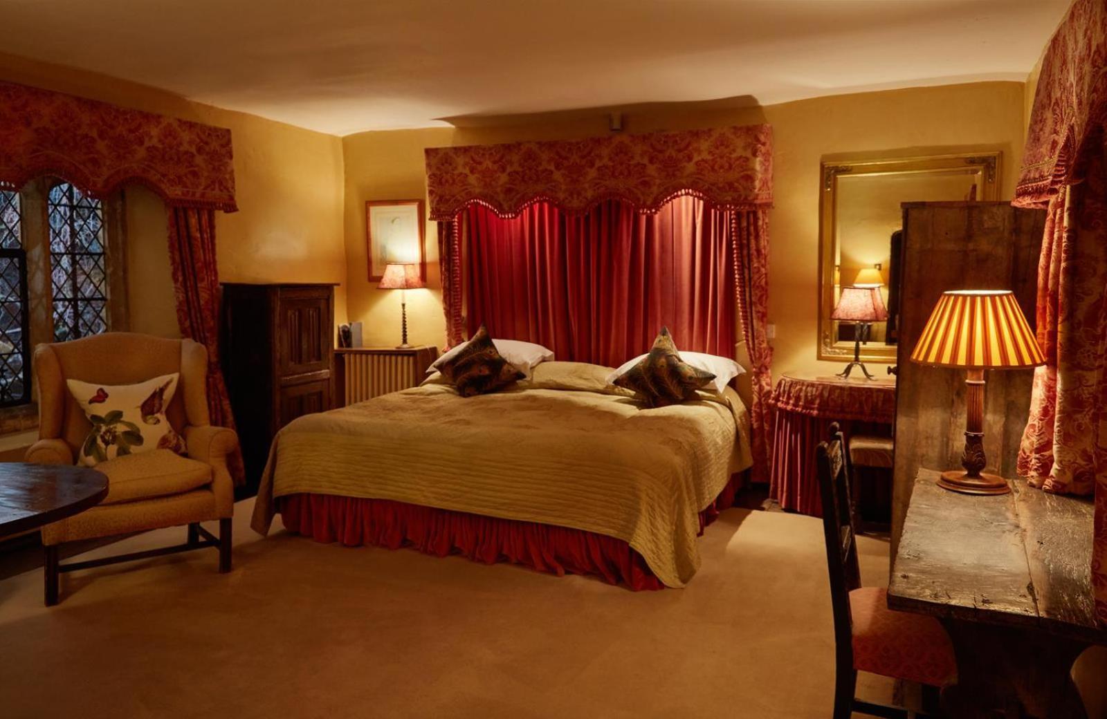 Bailiffscourt Hotel & Spa アランデル エクステリア 写真