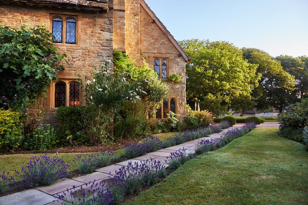Bailiffscourt Hotel & Spa アランデル エクステリア 写真