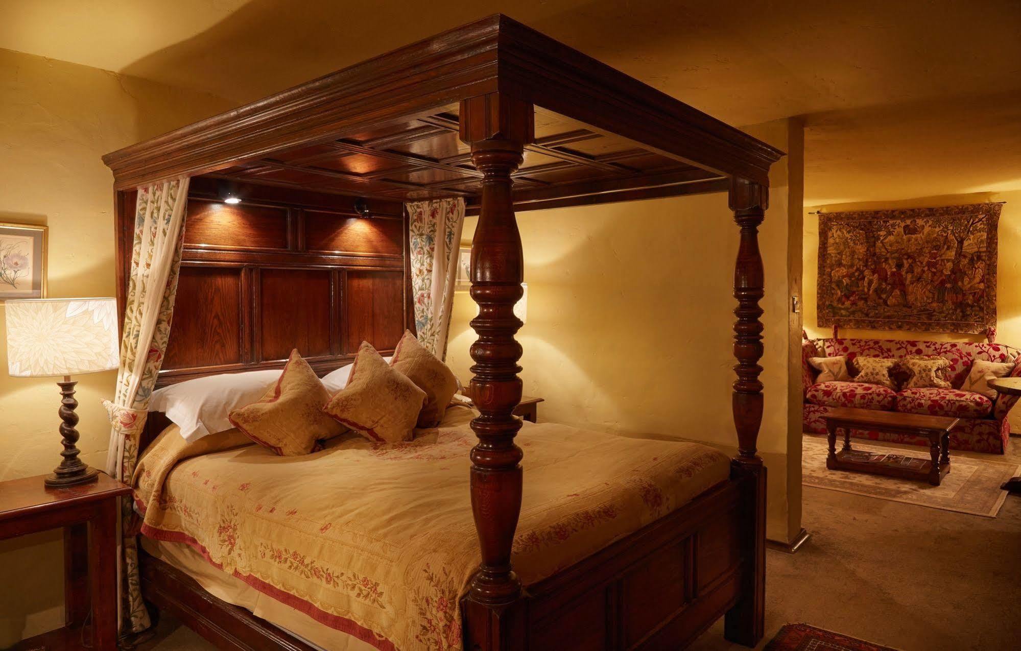 Bailiffscourt Hotel & Spa アランデル エクステリア 写真