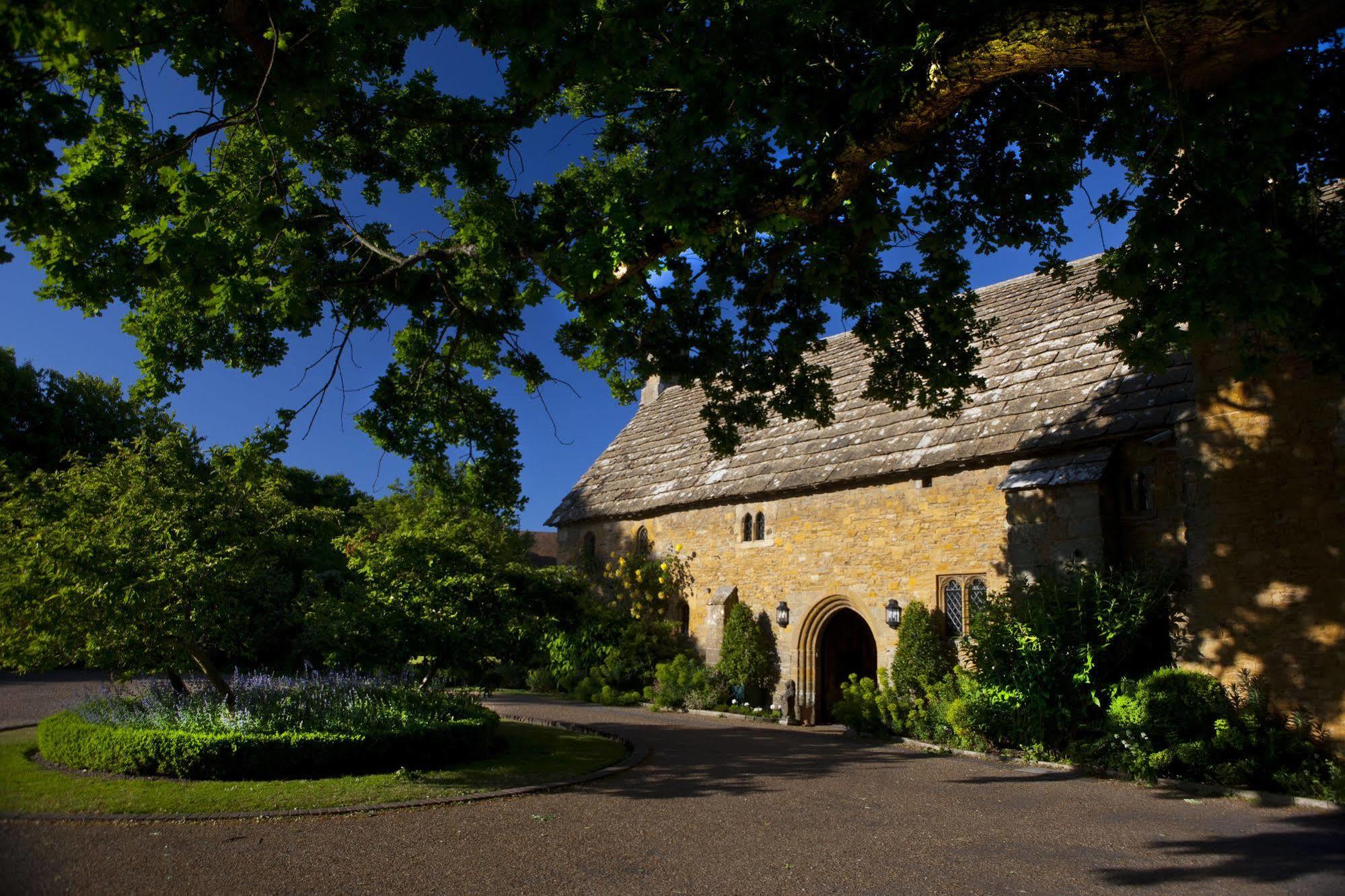Bailiffscourt Hotel & Spa アランデル エクステリア 写真